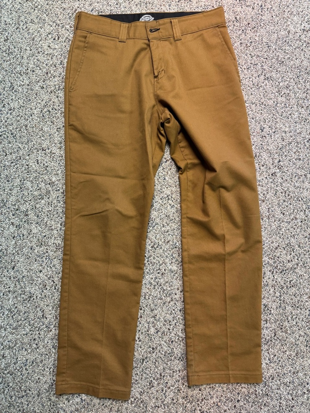 Dickies skateboarding Slim Chinos in Caramel Brown